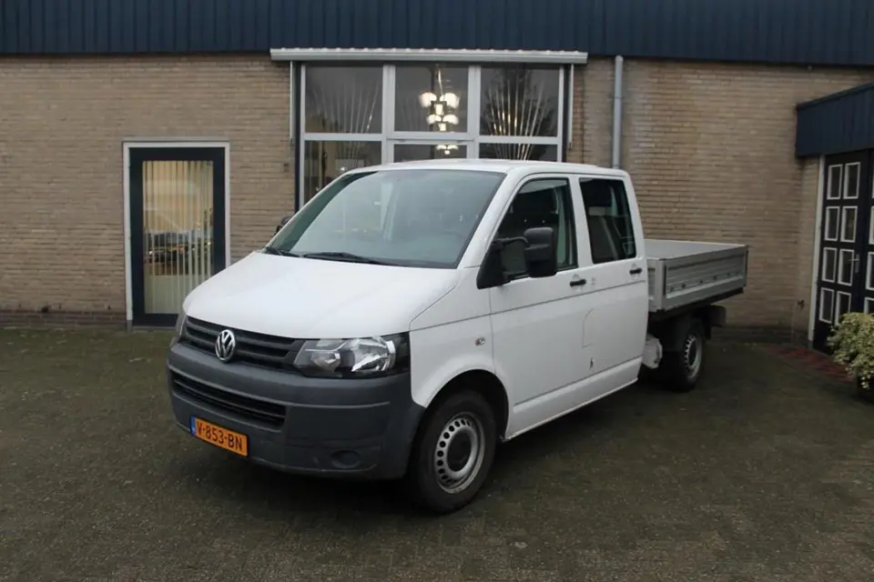 Volkswagen Transporter pick-up dubbele cabine huren bij Caron Verhuur