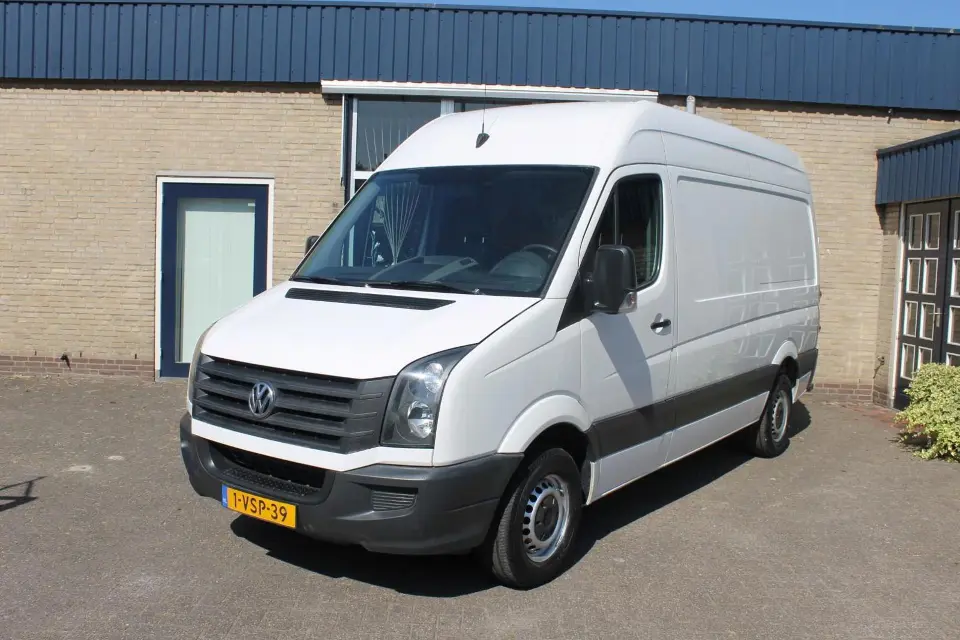 Volkswagen Crafter bestelbus huren bij Caron Verhuur